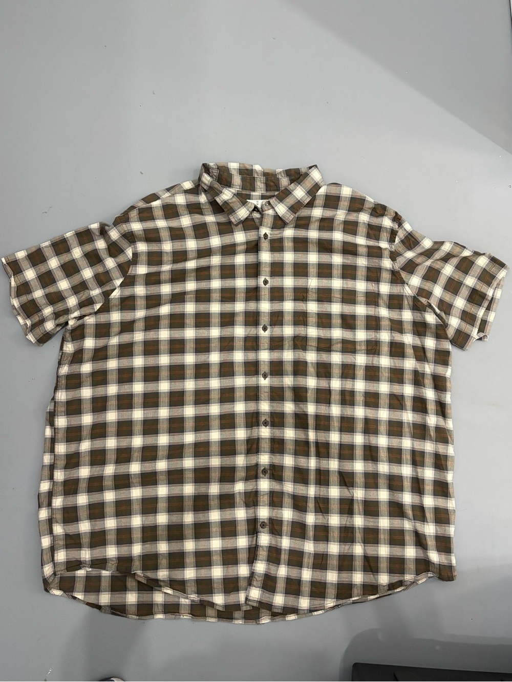 Men’s Big & Tall 4XLT Short-Sleeve Brown & Red Plaid Button-Down Shirt Collared